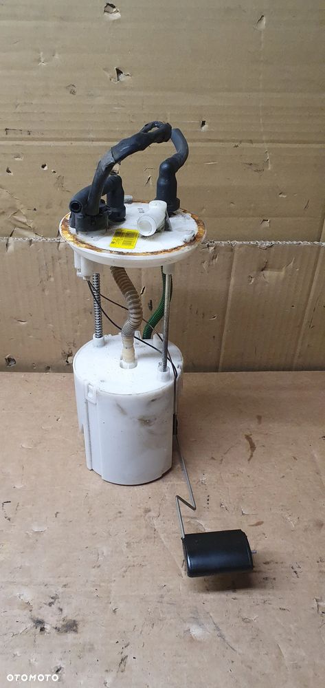 Pompka paliwa pływak pompa Kia Sportage III 1.7 CRDI 31110-2Y200 - 3