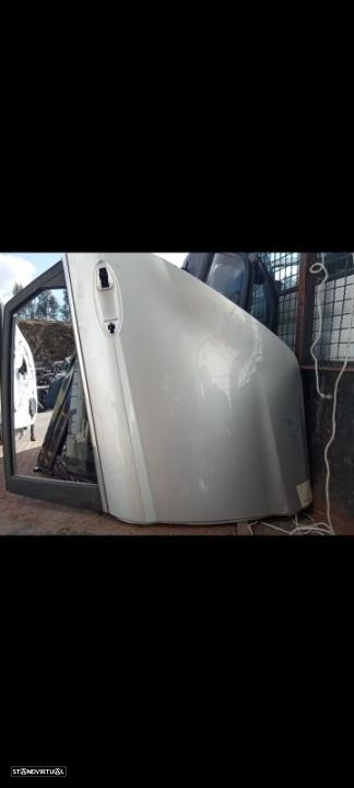 Porta trás Esq Ford Fiesta V