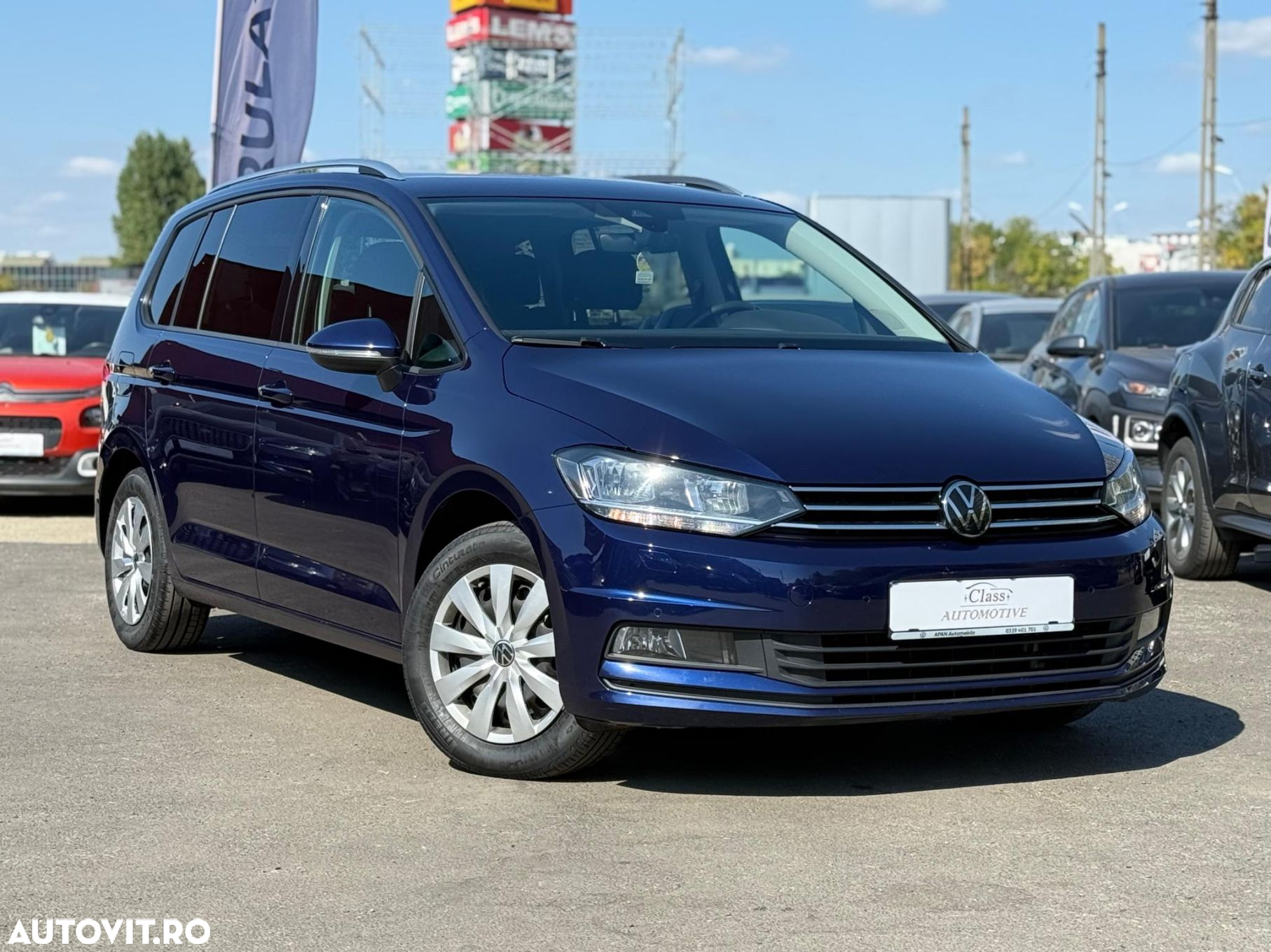 Volkswagen Touran 2.0 TDI DSG Comfortline - 2