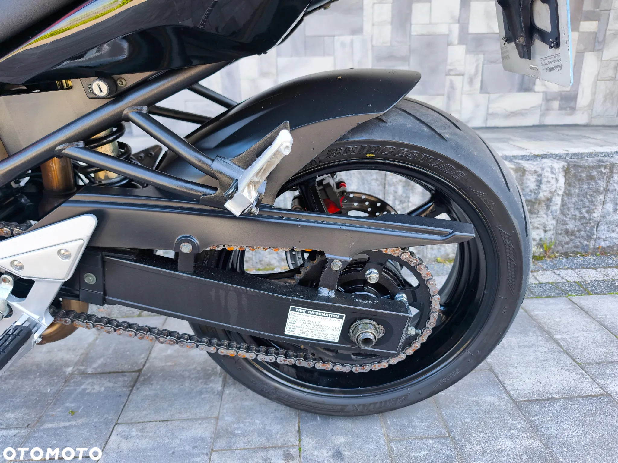 Yamaha FZ6 - 24