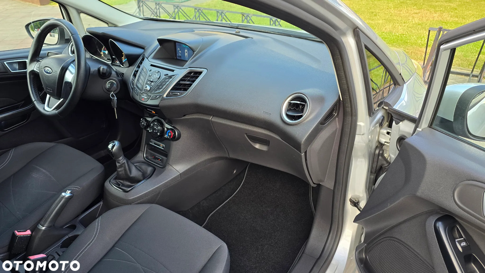 Ford Fiesta - 11