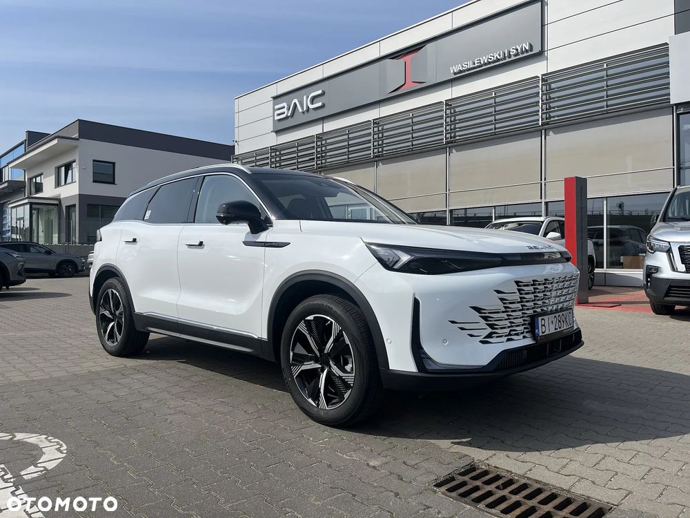 BAIC 7 1.5T Luxury Plus DCT - 2