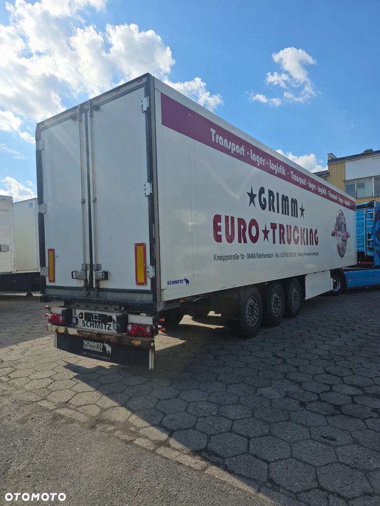 Schmitz Cargobull SKO24 - 2