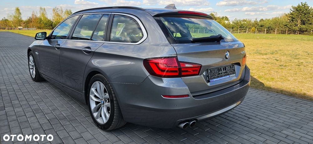 BMW Seria 5 525d Modern Line - 4