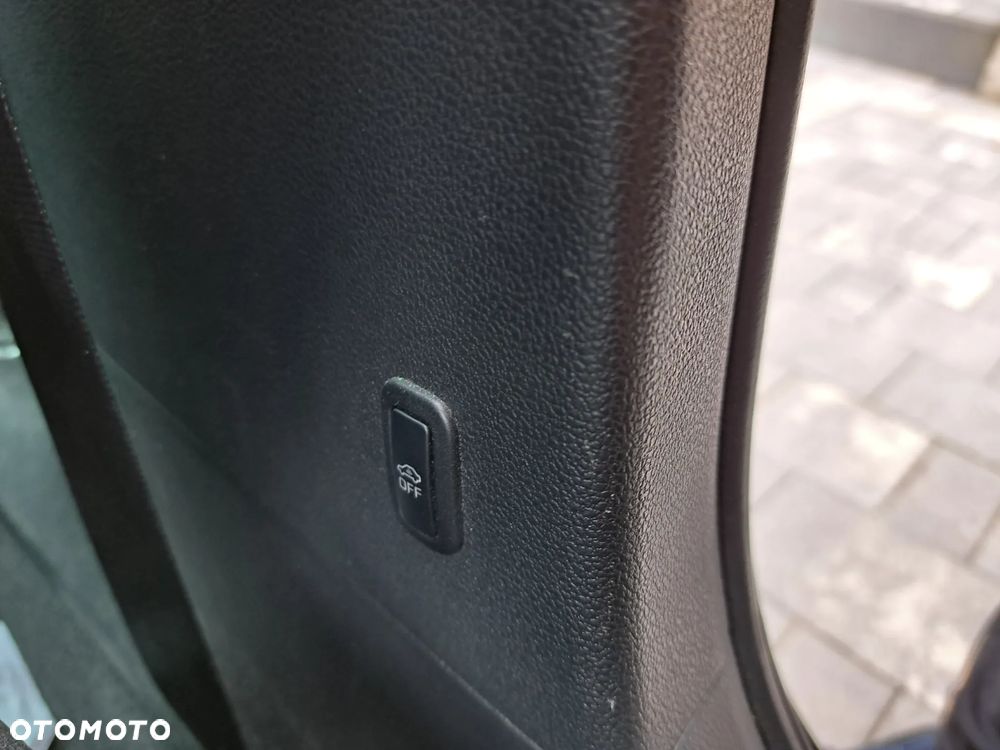 Volkswagen Passat 2.0 TDI BMT 4Mot Highline DSG - 14