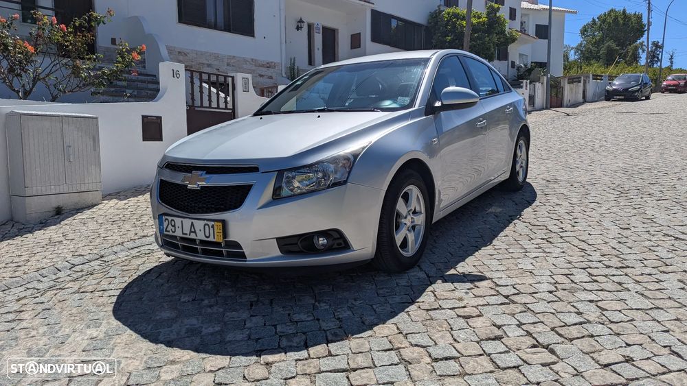 Chevrolet Cruze 1.6 LS - 9