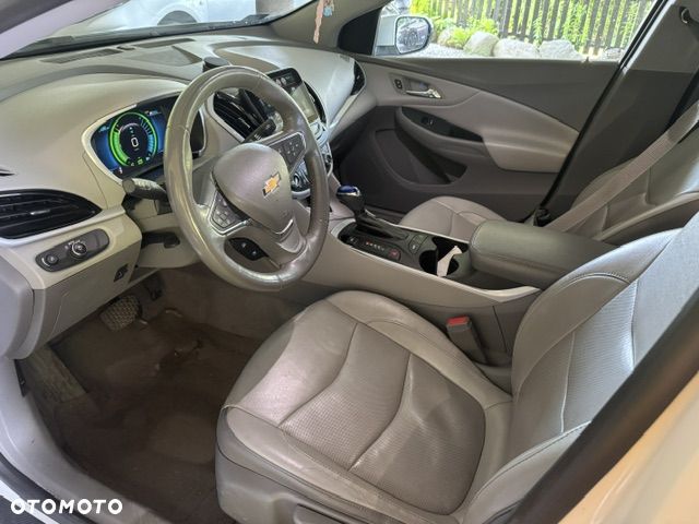 Chevrolet Volt - 8