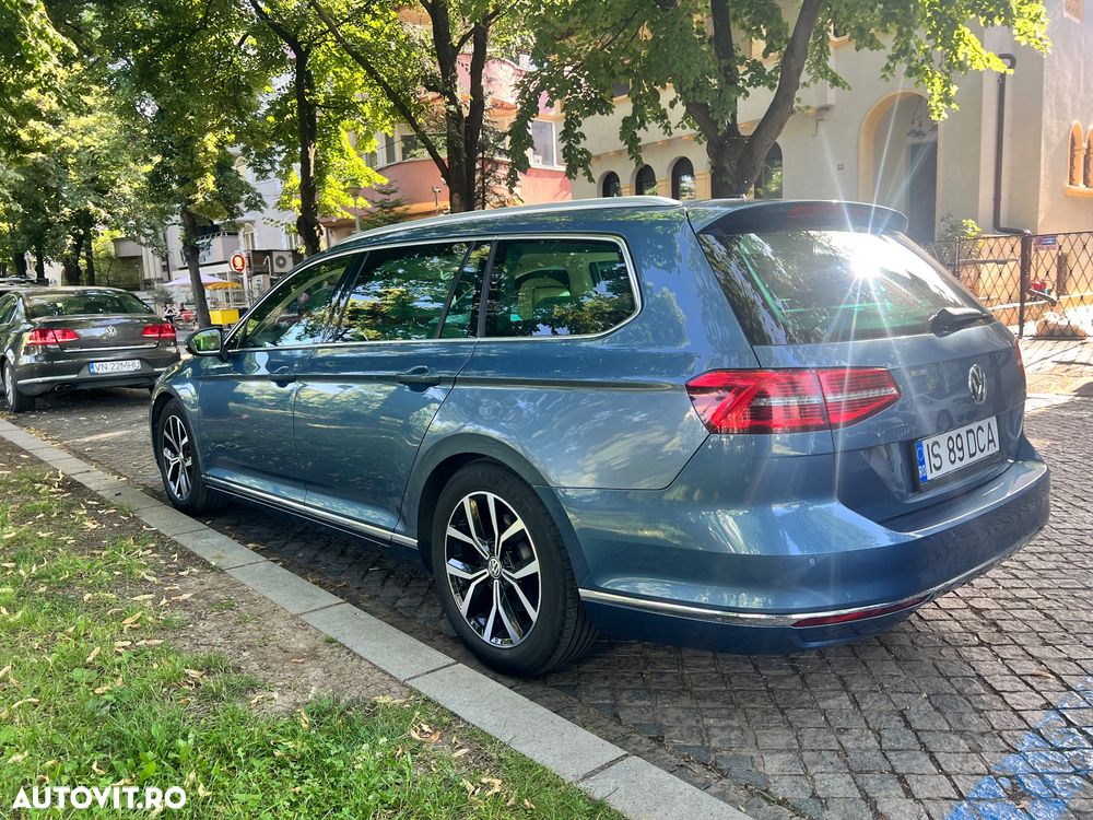 Volkswagen Passat - 5