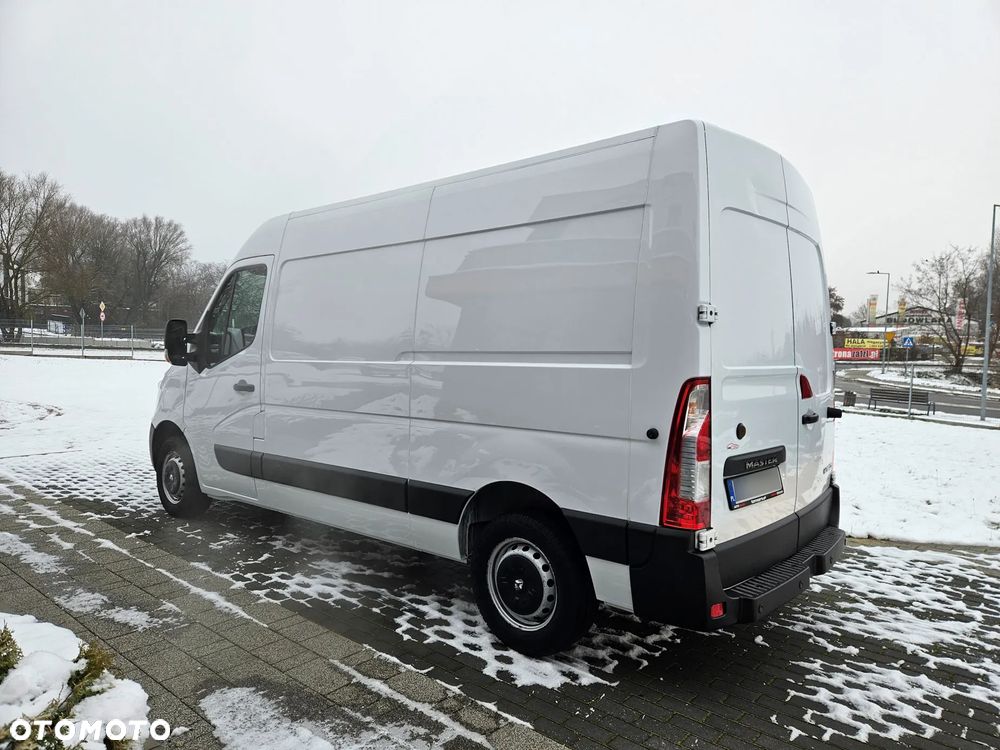 Renault Master L2H2 2.3dCi 130KM - 4