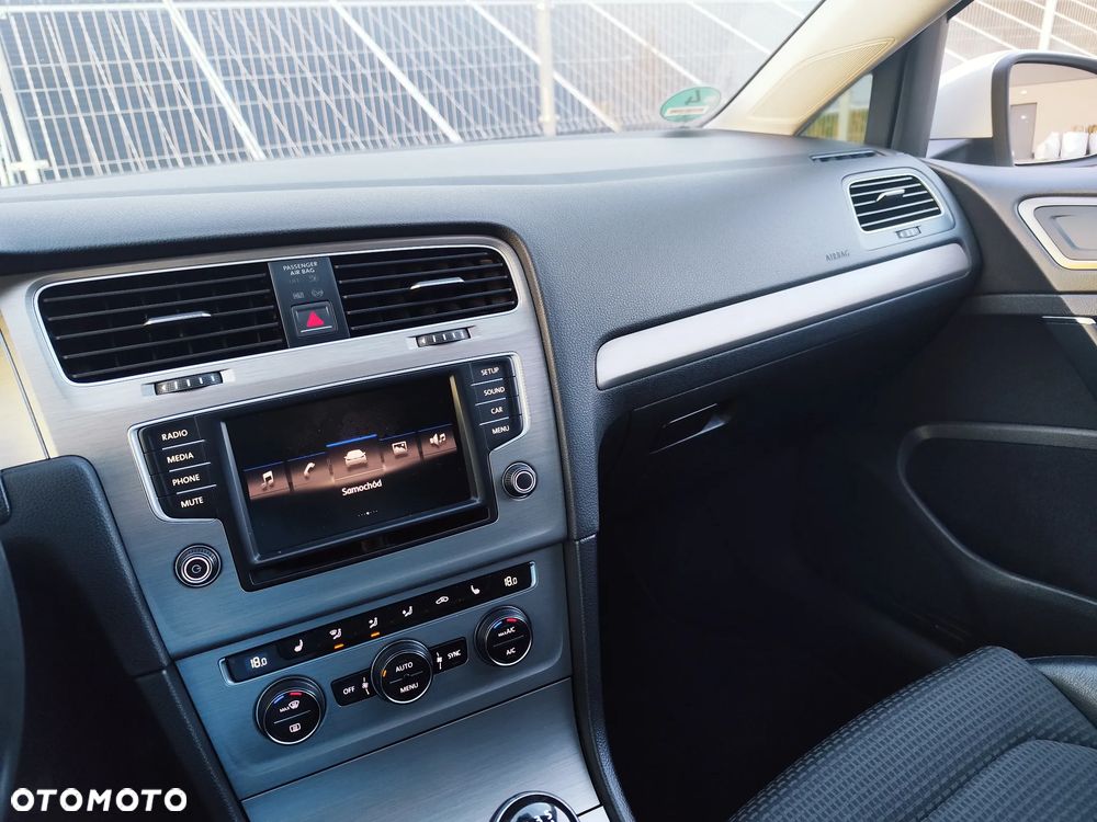 Volkswagen Golf 1.4 TSI BlueMotion Technology Edition - 33