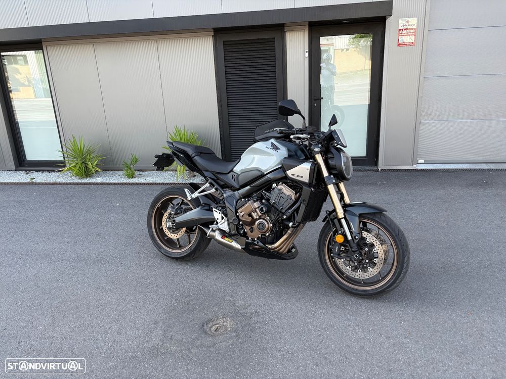 Honda CB 650 RA ( FULL EXTRAS TOP ) - 3