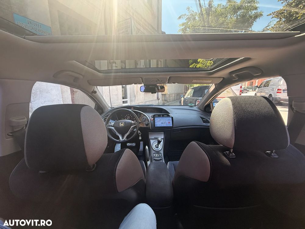 Honda Civic 1.8i-VTEC i-SHIFT Type S - 15