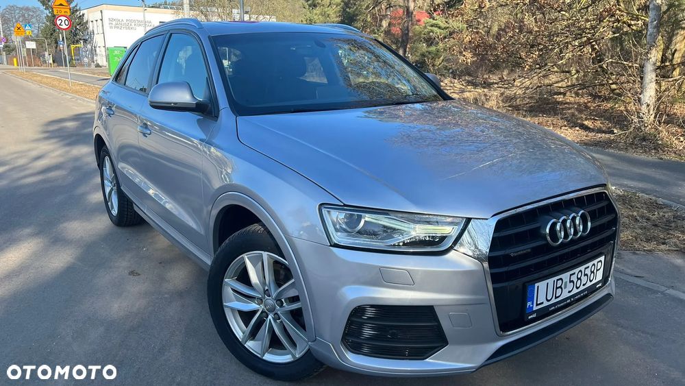 Audi Q3 2.0 TFSI Quattro S tronic design - 2