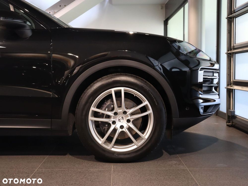 Porsche Cayenne Standard - 13