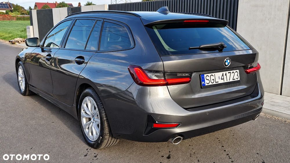 BMW Seria 3 - 10