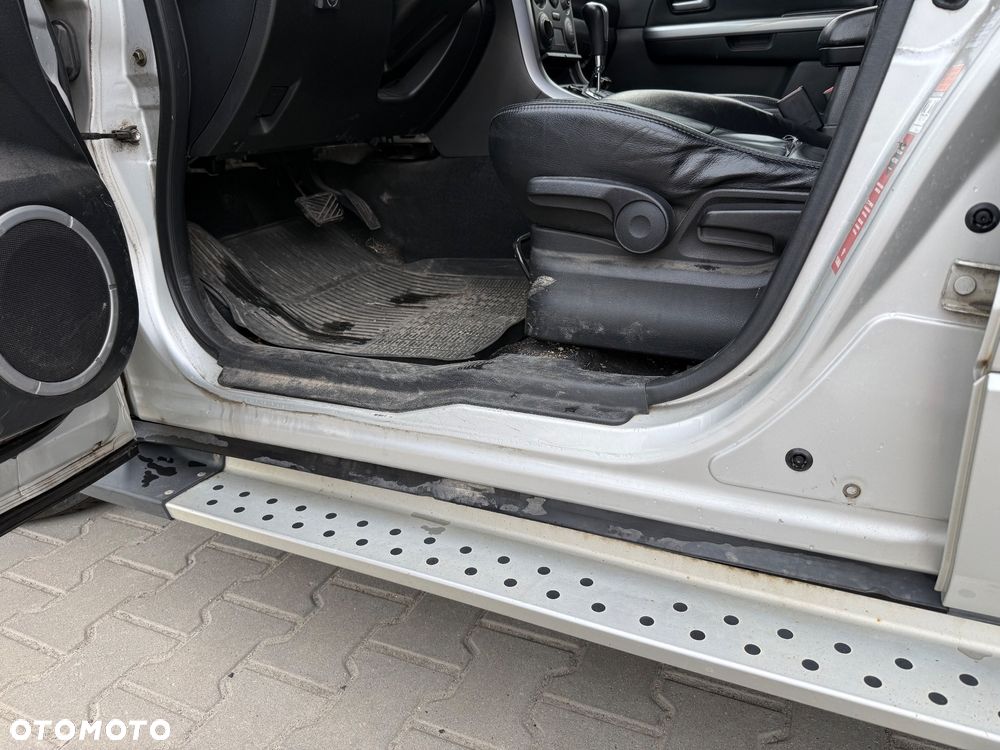 Suzuki Grand Vitara 2.0 De Luxe - 8