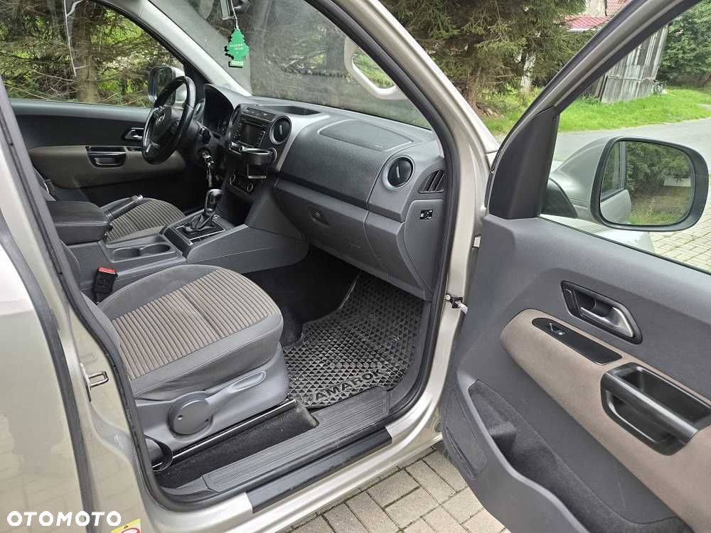 Volkswagen Amarok - 7
