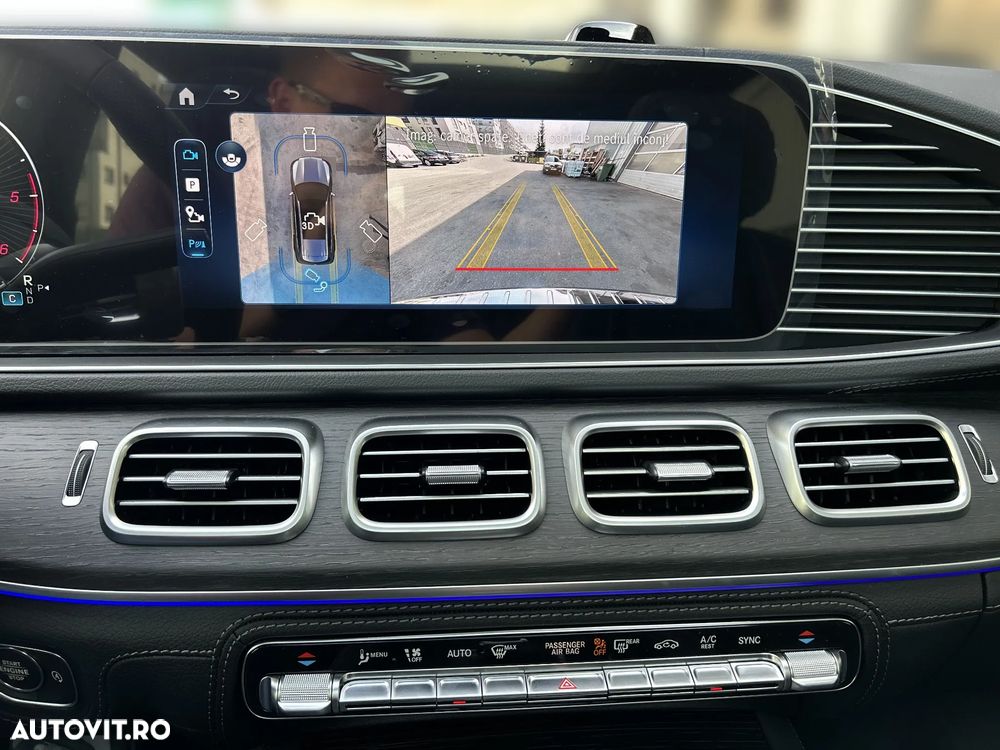 Mercedes-Benz GLS - 16