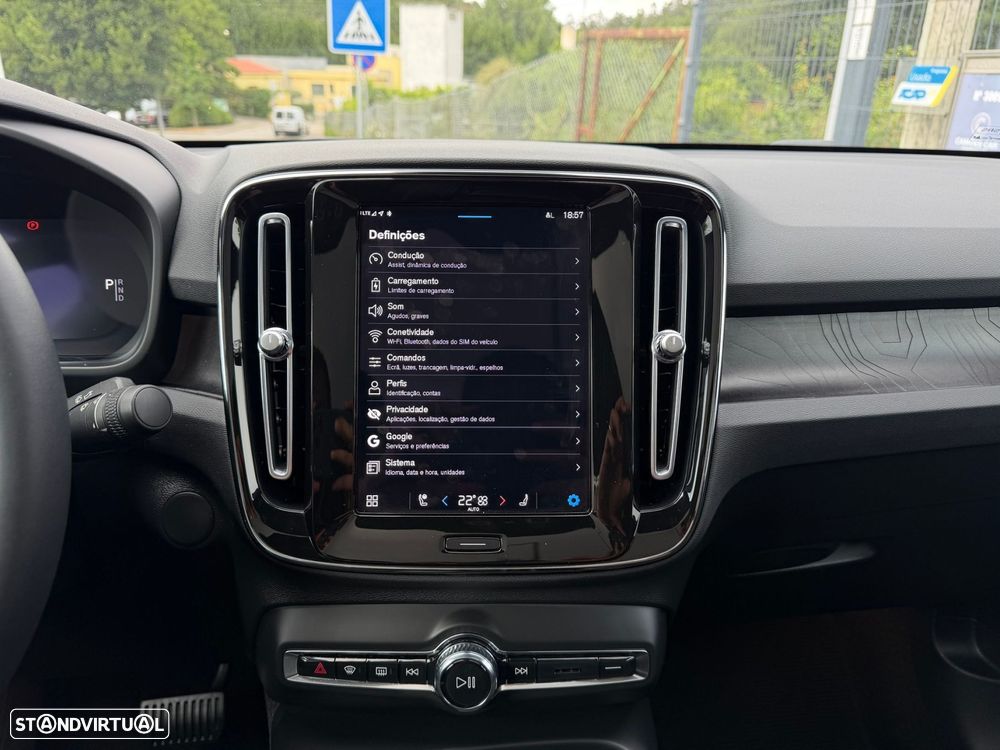 Volvo C40 Recharge Single Motor Plus - 27