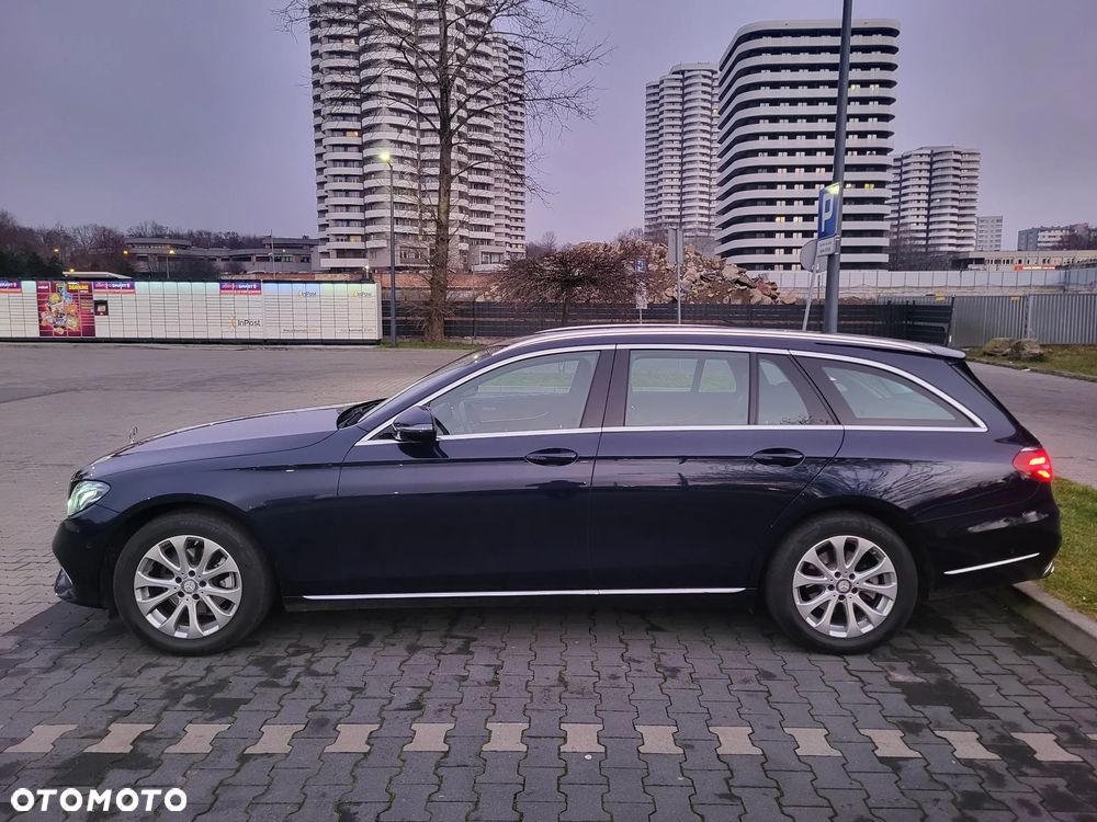 Mercedes-Benz Klasa E 220 d 9G-TRONIC - 6