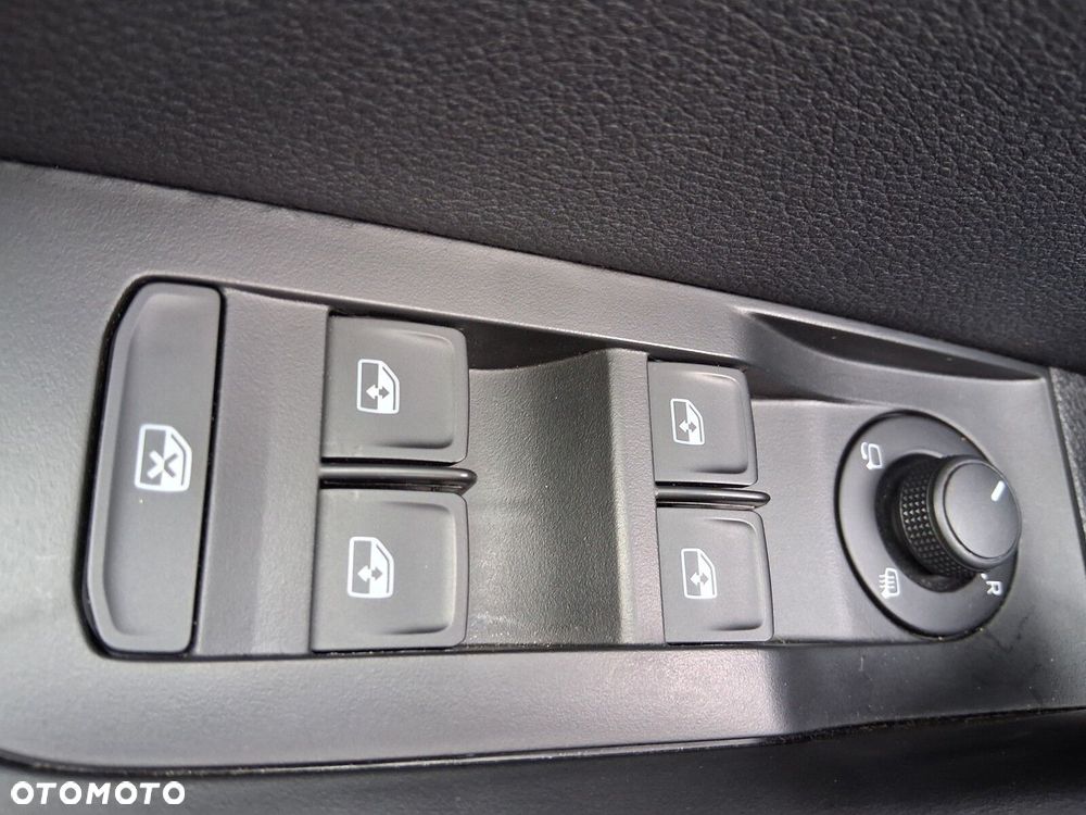 Skoda Superb 2.0 TDI SCR 4x4 Ambition DSG - 18