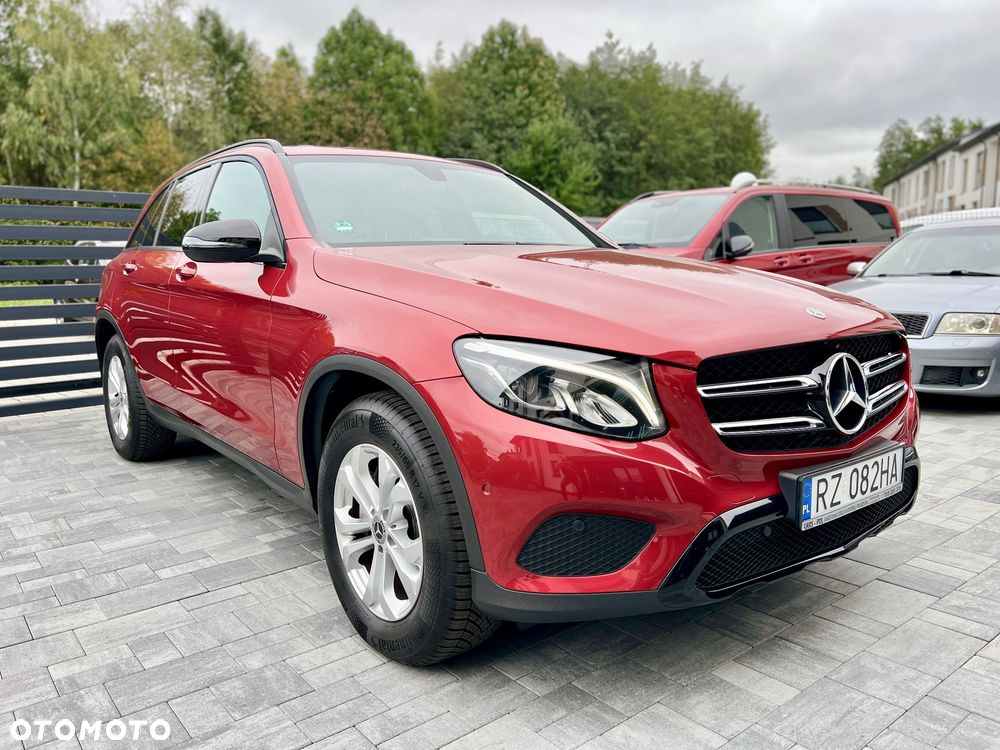 Mercedes-Benz GLC 250 4Matic 9G-TRONIC - 2