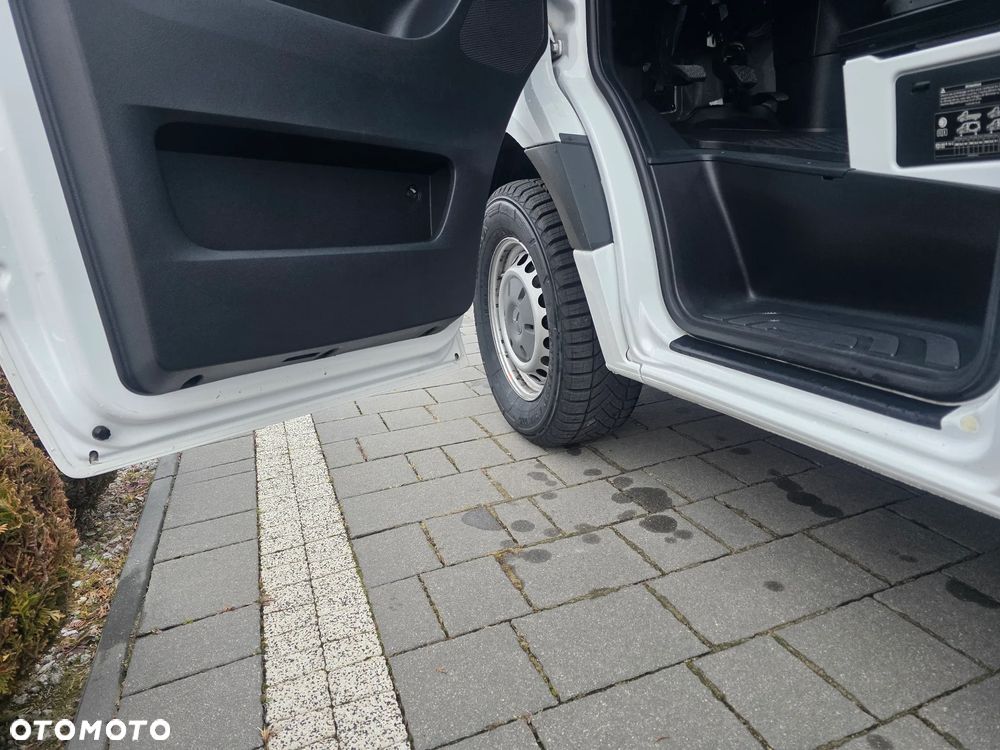 Mercedes-Benz SPRINTER 315 CDI FURGON - 18