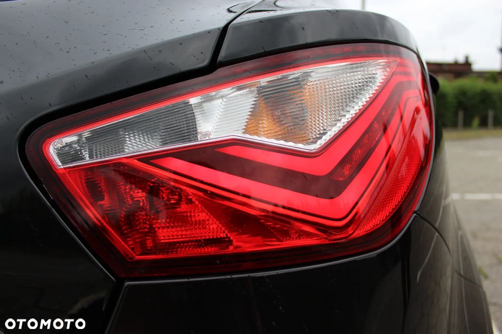 Seat Ibiza SC 1.2 TSI FR - 8