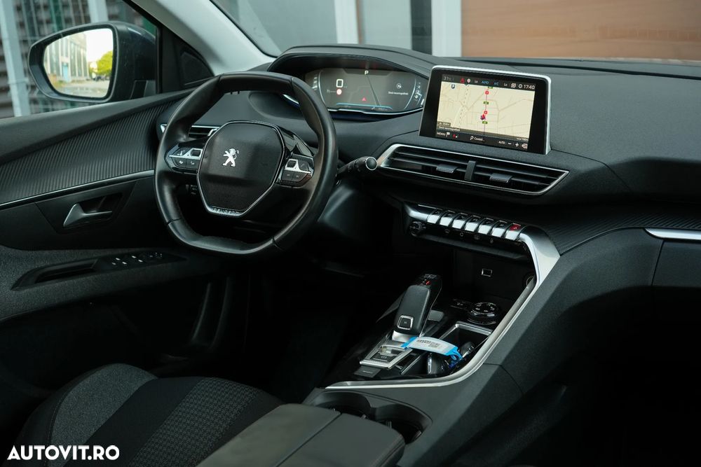 Peugeot 5008 - 16