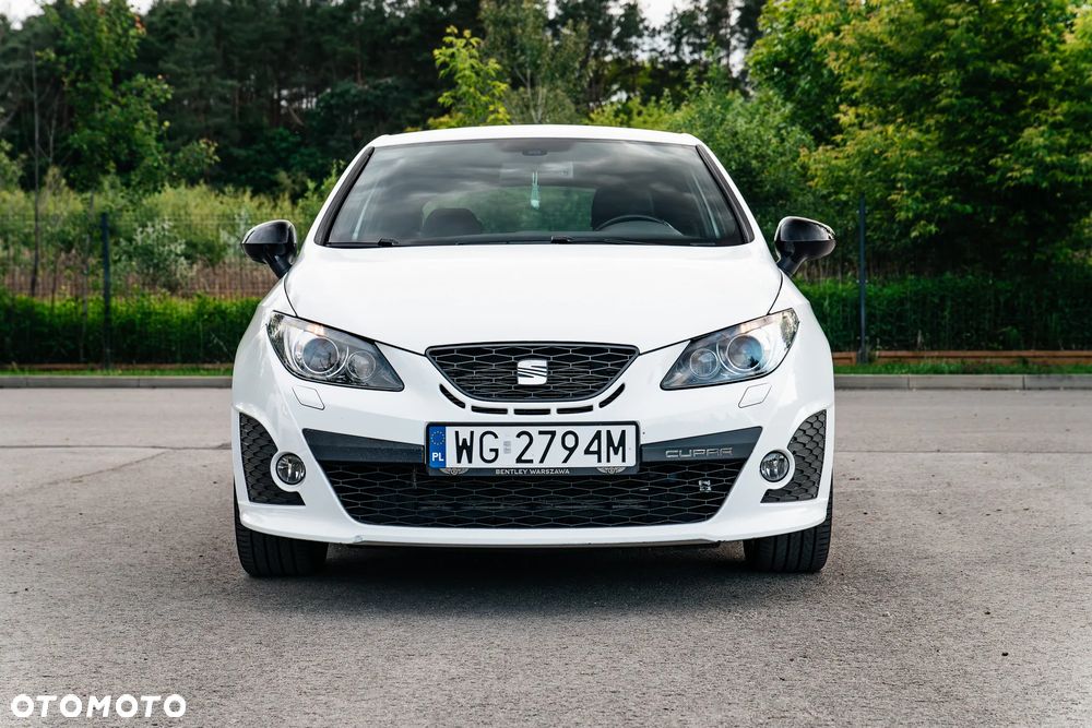 Seat Ibiza SC 1.4 TSI DSG Cupra - 2