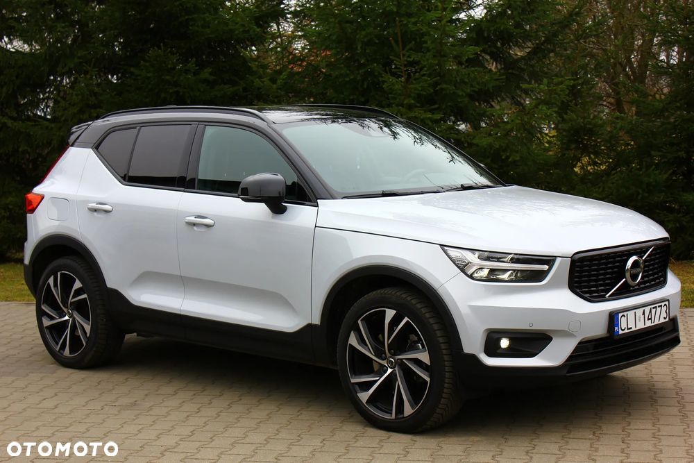 Volvo XC 40 ver-t5-plug--in-hybrid-r--design - 23