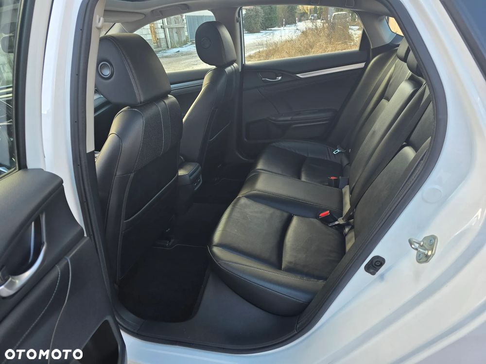 Honda Civic 1.5 i-VTEC Turbo CVT Executive - 17