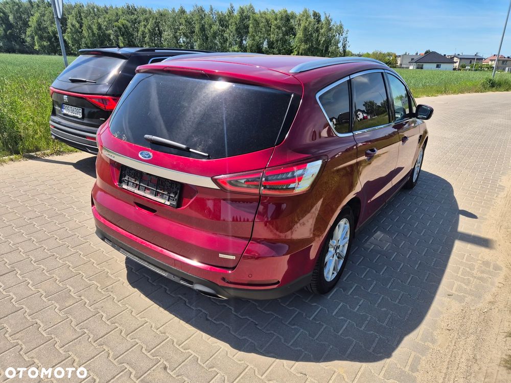 Ford S-Max 2.0 EcoBoost Titanium - 3