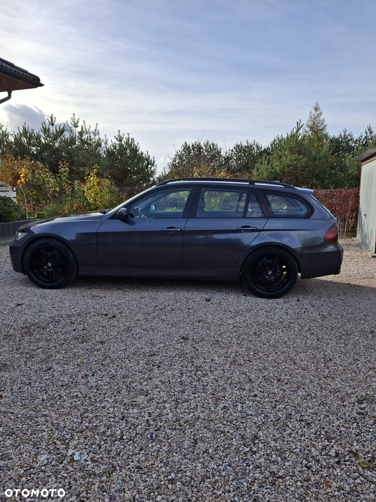 BMW Seria 3 318d - 6