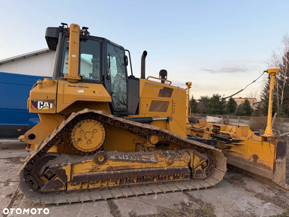 Caterpillar D6N LGP - 2