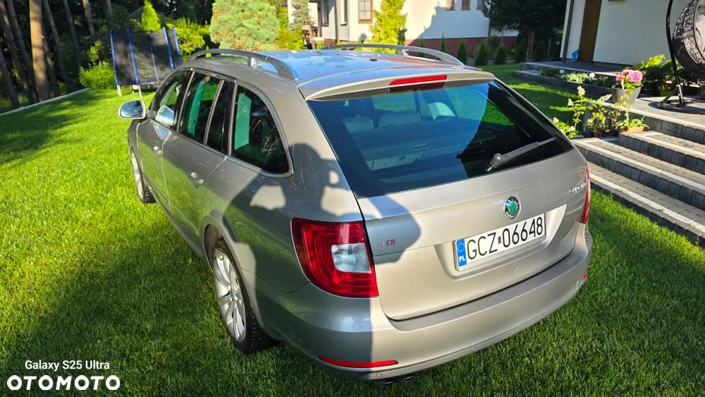 Skoda Superb 2.0 TDI Family - 17