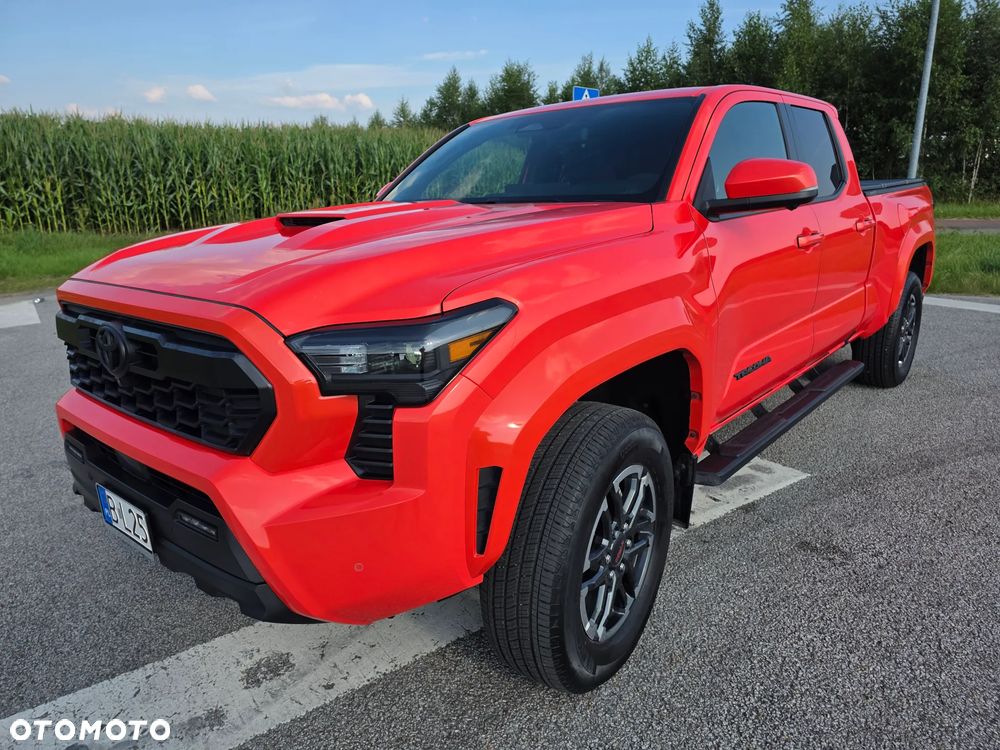 Toyota Tacoma - 5