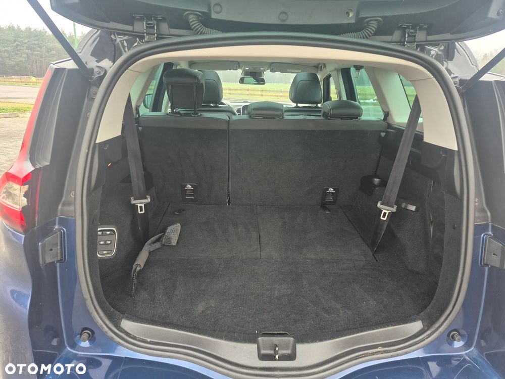 Renault Scenic 1.6 dCi Energy Bose - 12