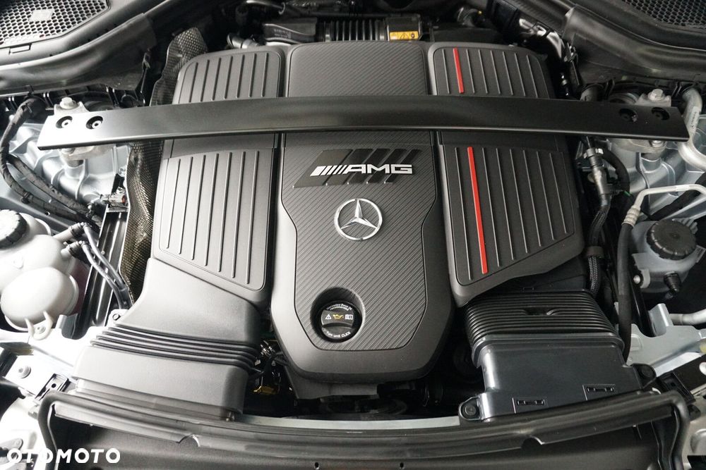 Mercedes-Benz GLC - 24