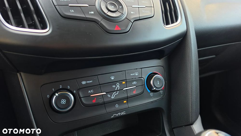Ford Focus 1.0 EcoBoost SYNC Edition ASS - 33
