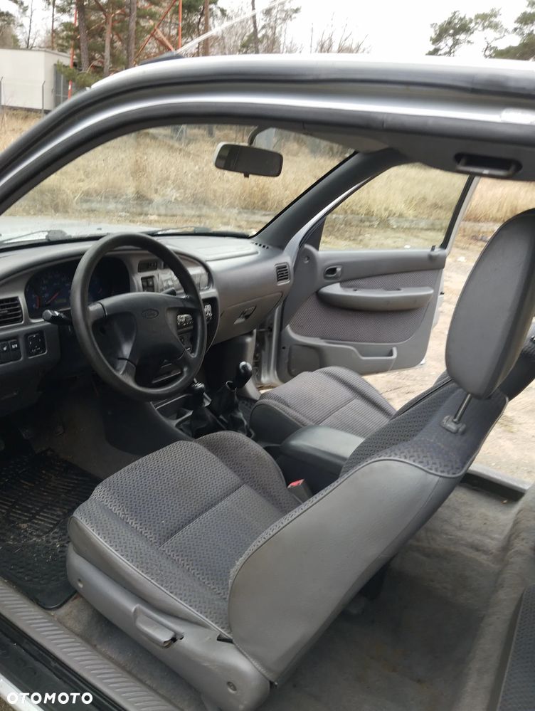 Ford Ranger Standard - 11