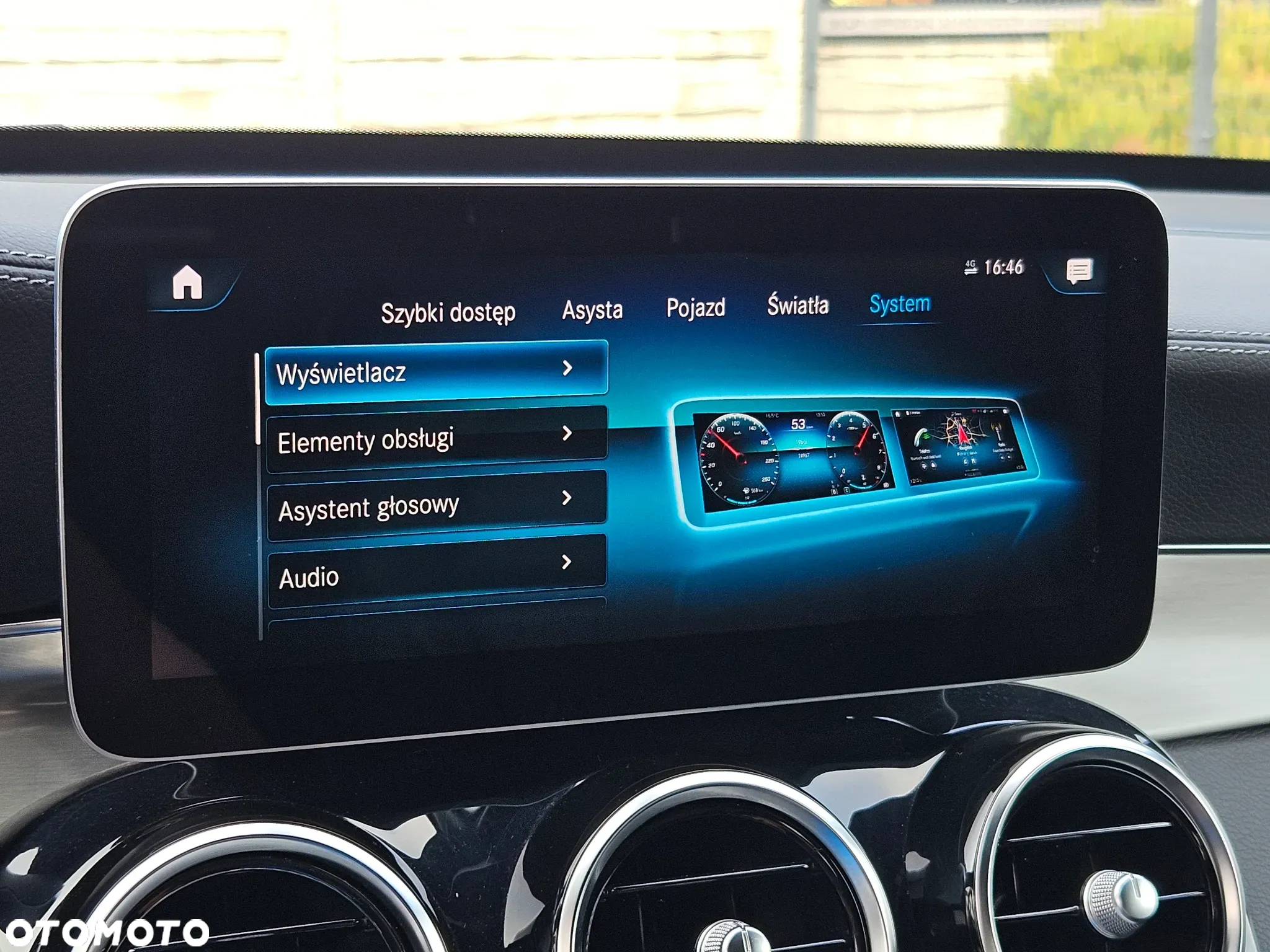 Mercedes-Benz GLC - 31