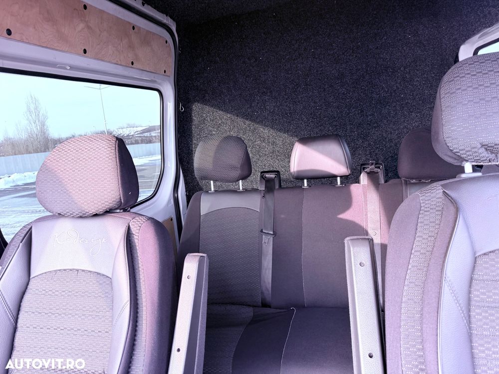 Mercedes-Benz Sprinter 906.253 Pickup cabina dubla - 19