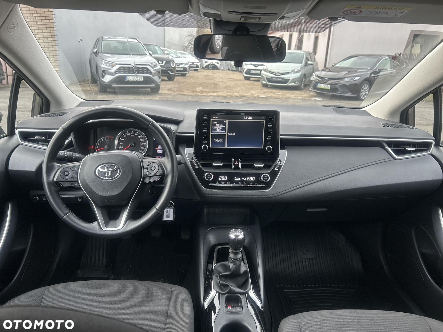 Toyota Corolla - 14