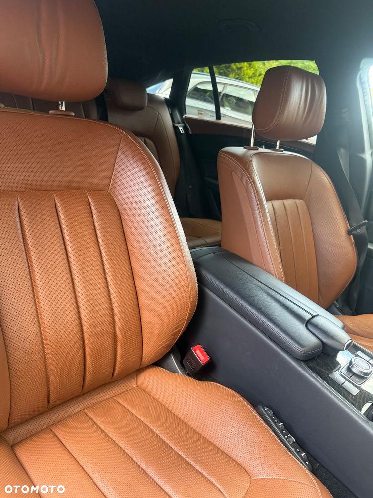 Mercedes-Benz CLS 350 d 4-Matic - 9