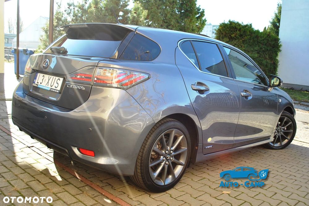 Lexus CT 200h F Sport - 9