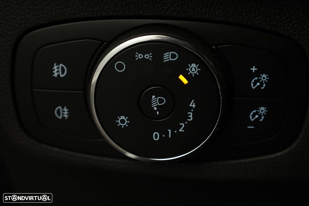 Ford Focus 1.0 EcoBoost MHEV ST-Line X Aut. - 17