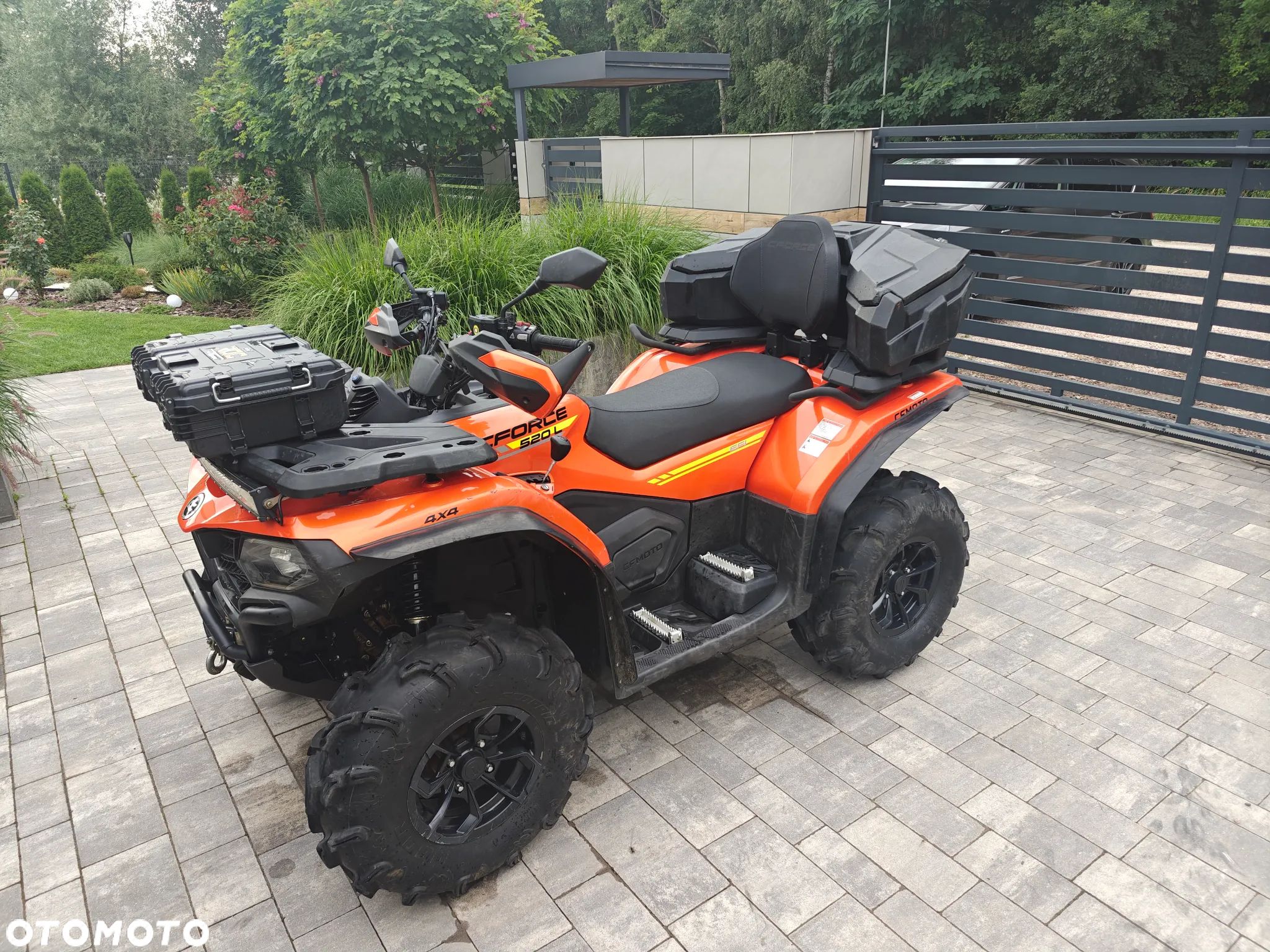 CFMoto CForce