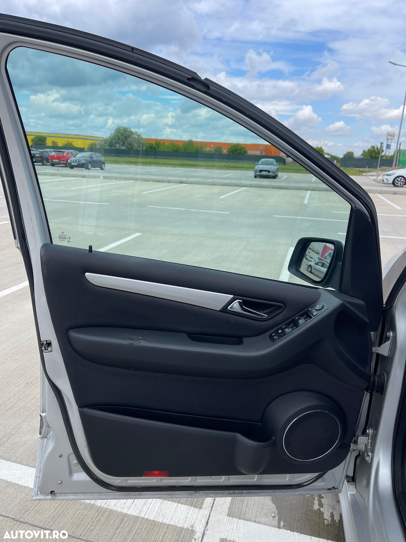 Mercedes-Benz B 200 CDI - 13