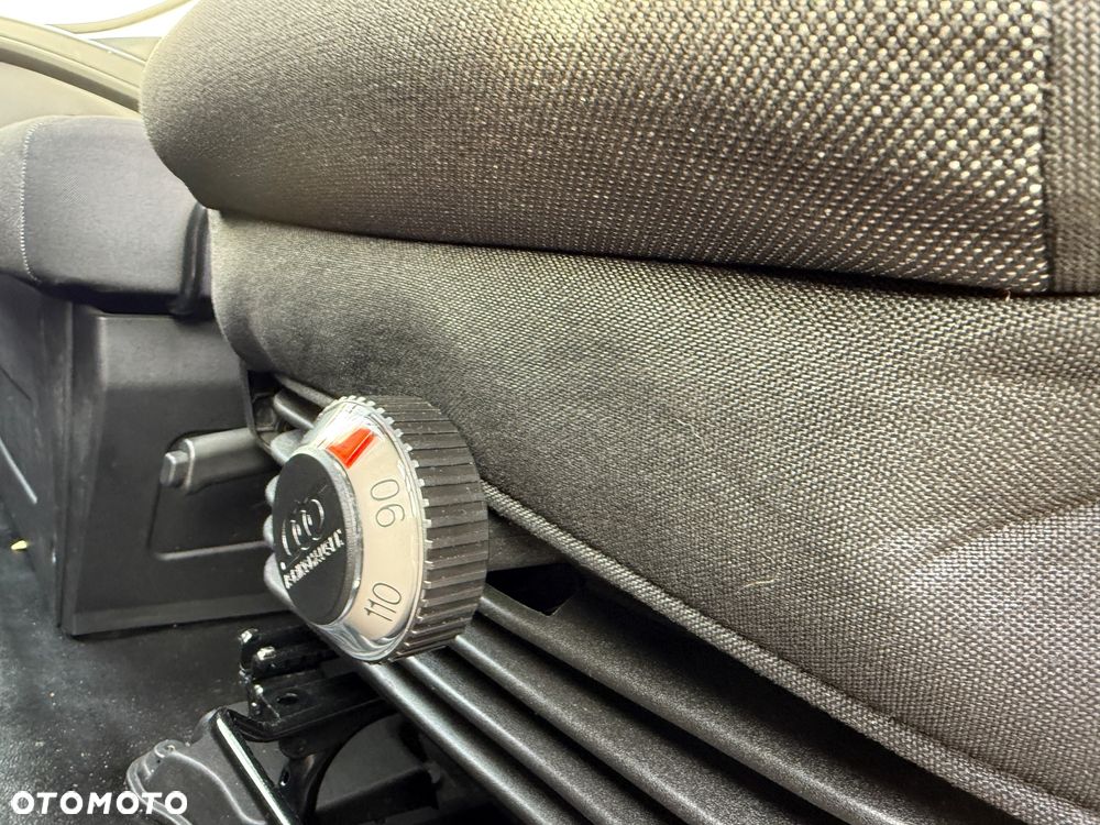 Iveco Daily 72-180/2023/Automat Hi-Matic/kontener 15 epalet/winda 1000kg/poduszki fabryczne/ - 19